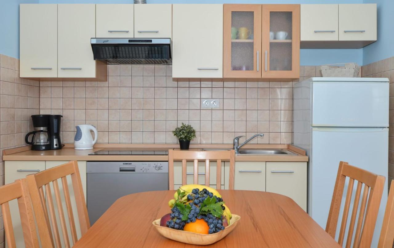 Apartments Santo Trogir - Okrug Gornji Экстерьер фото